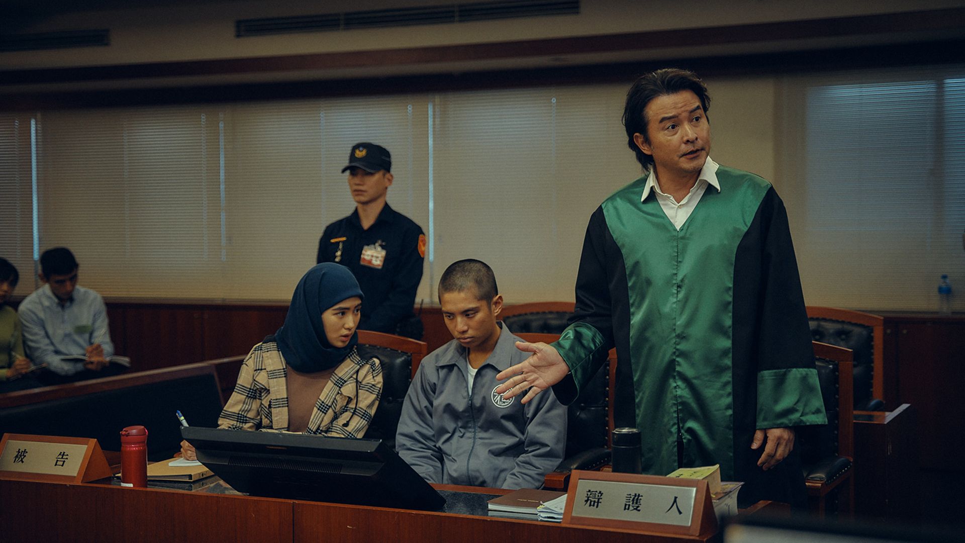 八尺門的辯護人